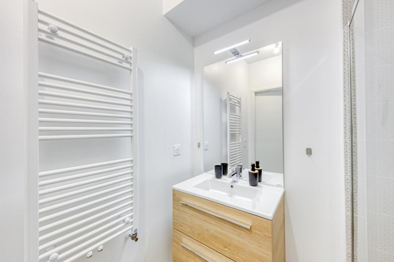 Apartament Cinema Moon Luxury - Gare 3Min - Proche Paris Massy  Zewnętrze zdjęcie