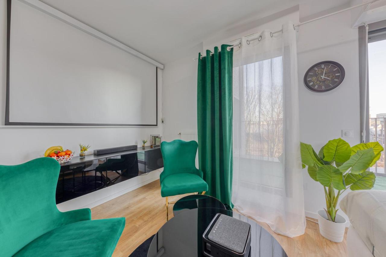 Apartament Cinema Moon Luxury - Gare 3Min - Proche Paris Massy  Zewnętrze zdjęcie